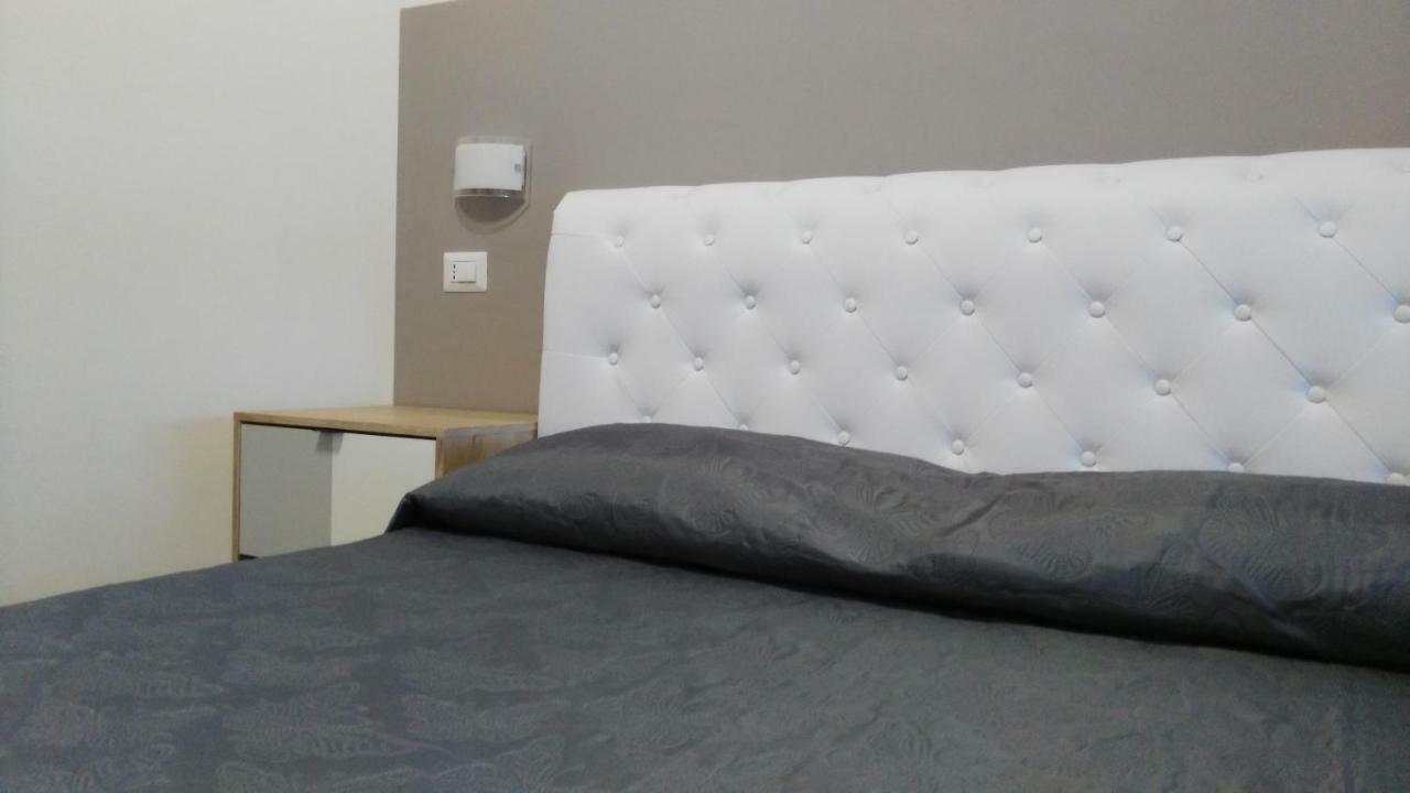 La Suite Civitanova Marche Exterior foto